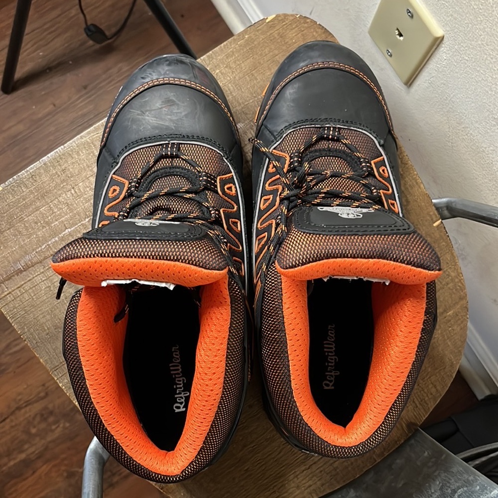 Refrigiwear steel toe boots, Size: 11, slightly scuffed